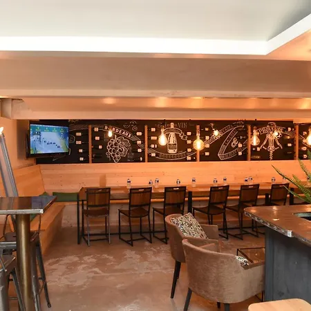 The Originals Boutique La Ouest & Szálloda