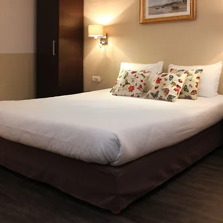 Hotel The Originals Boutique La Ouest&spa 3*