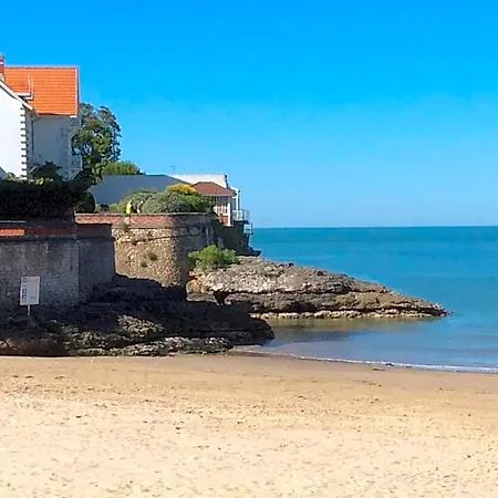 Hotel The Originals Boutique La Ouest & 3*